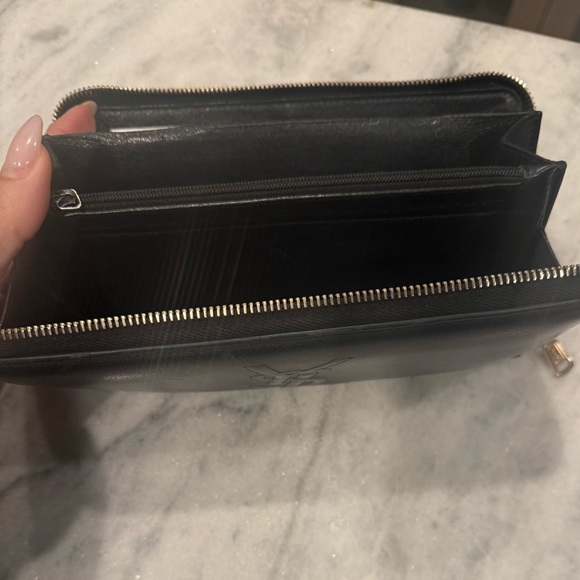 Yves Saint Laurent Black Wallet - Picture 4 of 5